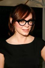 Роуз МакГоун: 267x400 / 17 Кб