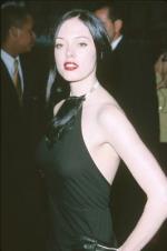 Роуз МакГоун: 266x400 / 15 Кб