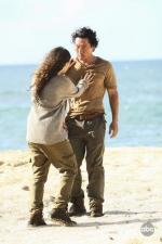 Дэниэл Дэ Ким: 427x640 / 49 Кб