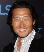 Дэниэл Дэ Ким: 336x400 / 27 Кб