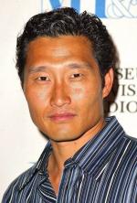 Дэниэл Дэ Ким: 450x664 / 85 Кб