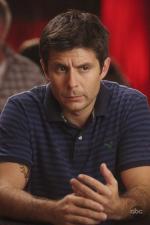 Рик Гомес: 427x640 / 38 Кб