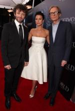 Рона Митра: 272x400 / 20 Кб