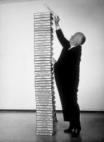 Альфред Хичкок: 330x450 / 34 Кб