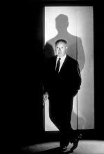 Альфред Хичкок: 305x450 / 17 Кб