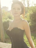 Amanda Pham: 1524x2048 / 220 РљР±