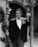 Джон Форсайт: 326x400 / 27 Кб