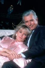 Джон Форсайт: 295x444 / 24 Кб