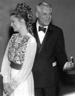 Грэйс Келли: 353x450 / 29 Кб