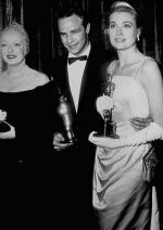 Грэйс Келли: 319x450 / 25 Кб