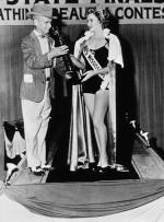 Мэрилин Монро: 333x450 / 40 Кб