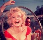 Мэрилин Монро: 418x388 / 34 Кб