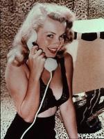 Мэрилин Монро: 338x450 / 43 Кб
