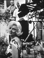 Мэрилин Монро: 341x450 / 48 Кб