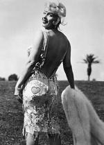 Мэрилин Монро: 324x450 / 33 Кб