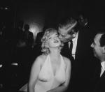 Мэрилин Монро: 394x345 / 17 Кб