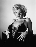 Мэрилин Монро: 343x450 / 27 Кб