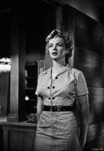 Мэрилин Монро: 311x450 / 34 Кб