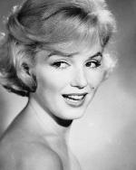 Мэрилин Монро: 360x450 / 33 Кб