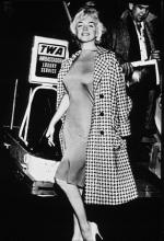 Мэрилин Монро: 307x450 / 38 Кб