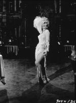 Мэрилин Монро: 335x450 / 27 Кб