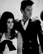 Элвис Пресли: 362x450 / 28 Кб