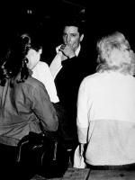 Элвис Пресли: 339x450 / 27 Кб