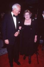 Розмари Клуни: 261x400 / 13 Кб