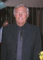 Адам Уэст: 286x400 / 19 Кб