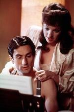 Лайза Миннелли: 300x450 / 30 Кб