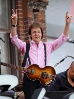 Пол МакКартни: 301x400 / 29 Кб