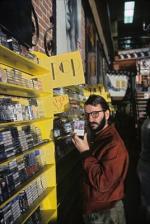 Ринго Старр: 268x400 / 32 Кб