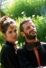 Ринго Старр: 303x450 / 29 Кб