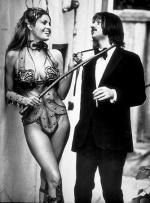 Ринго Старр: 334x450 / 35 Кб