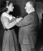 Ким Новак: 357x420 / 30 Кб