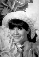 Одри Хепберн: 310x450 / 32 Кб