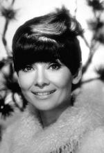 Одри Хепберн: 307x450 / 27 Кб