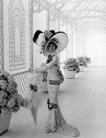 Одри Хепберн: 345x450 / 43 Кб