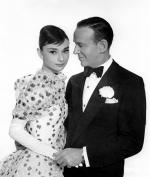 Одри Хепберн: 382x450 / 35 Кб