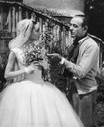 Одри Хепберн: 371x450 / 48 Кб