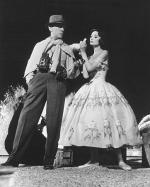 Одри Хепберн: 362x450 / 42 Кб