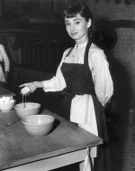 Одри Хепберн: 358x450 / 30 Кб