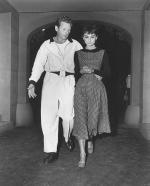 Одри Хепберн: 363x450 / 36 Кб