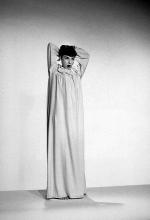 Одри Хепберн: 307x450 / 23 Кб