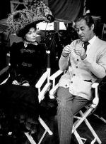 Одри Хепберн: 335x450 / 48 Кб