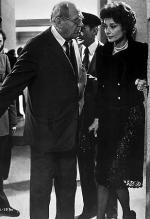 Одри Хепберн: 309x450 / 35 Кб