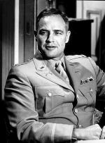 Марлон Брандо: 334x450 / 40 Кб