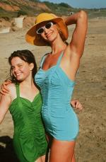 Кимберли Дж. Браун: 450x685 / 71 Кб