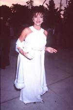 Джоан Коллинз: 468x701 / 47 Кб