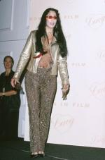 Шер: 265x400 / 21 Кб